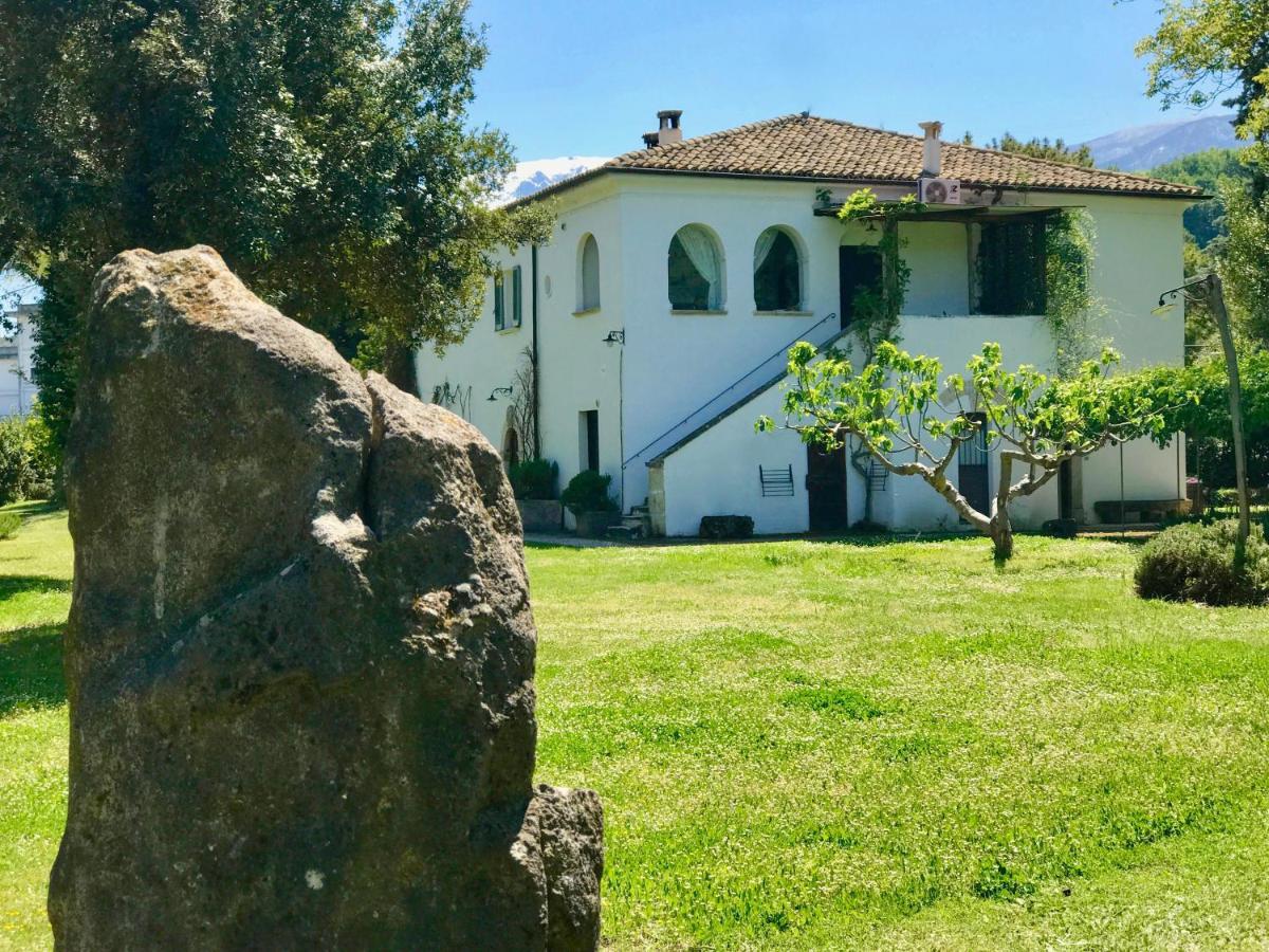Agriturismo "Borgo Madonna Degli Angeli" - Charming Cottages In The Gardens ! 토코 다 카사우리아 외부 사진