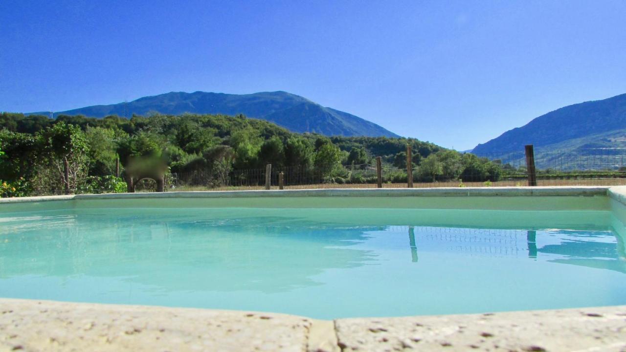 Agriturismo "Borgo Madonna Degli Angeli" - Charming Cottages In The Gardens ! 토코 다 카사우리아 외부 사진