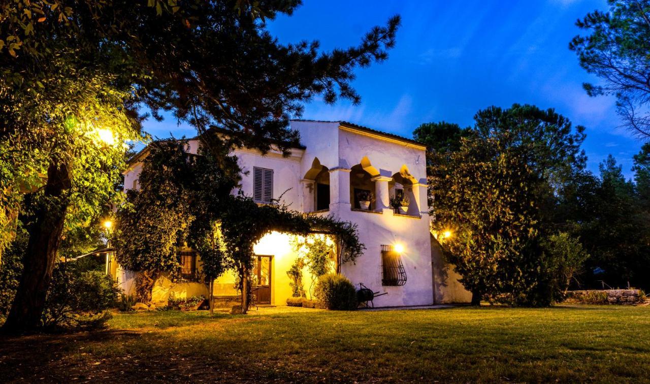 Agriturismo "Borgo Madonna Degli Angeli" - Charming Cottages In The Gardens ! 토코 다 카사우리아 외부 사진