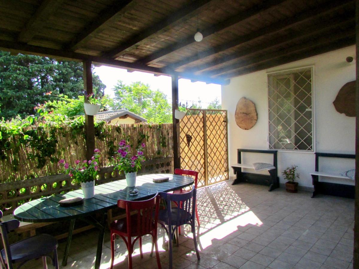 Agriturismo "Borgo Madonna Degli Angeli" - Charming Cottages In The Gardens ! 토코 다 카사우리아 외부 사진