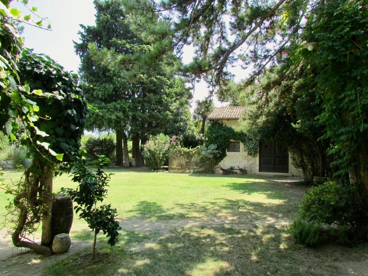 Agriturismo "Borgo Madonna Degli Angeli" - Charming Cottages In The Gardens ! 토코 다 카사우리아 외부 사진