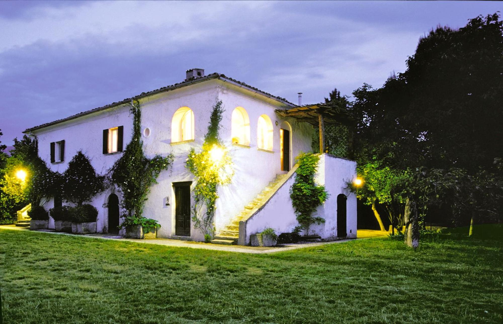 Agriturismo "Borgo Madonna Degli Angeli" - Charming Cottages In The Gardens ! 토코 다 카사우리아 외부 사진