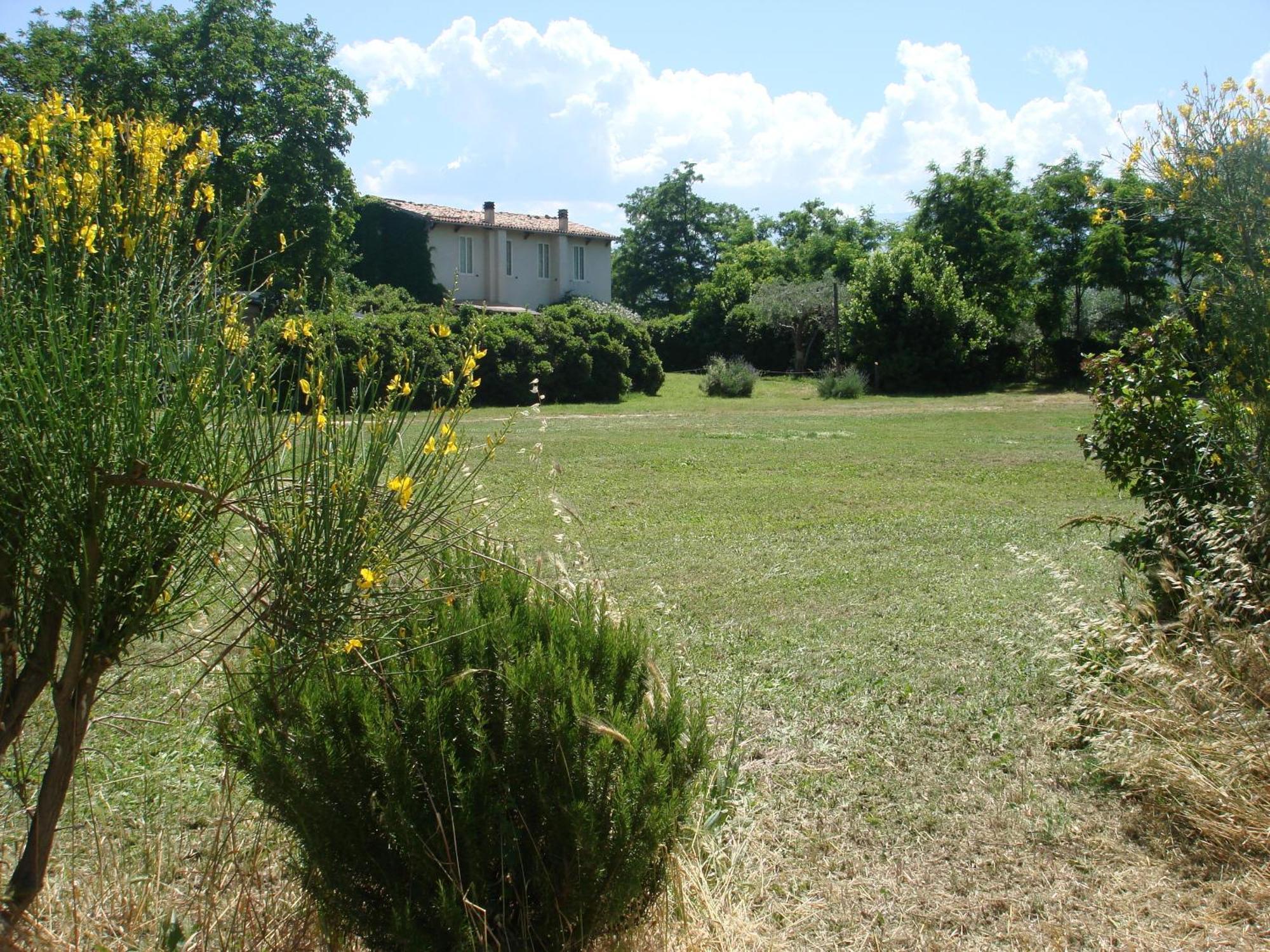 Agriturismo "Borgo Madonna Degli Angeli" - Charming Cottages In The Gardens ! 토코 다 카사우리아 외부 사진