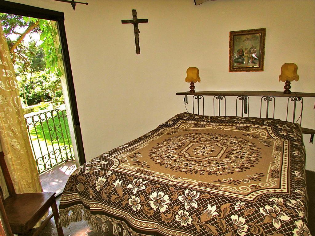 Agriturismo "Borgo Madonna Degli Angeli" - Charming Cottages In The Gardens ! 토코 다 카사우리아 외부 사진